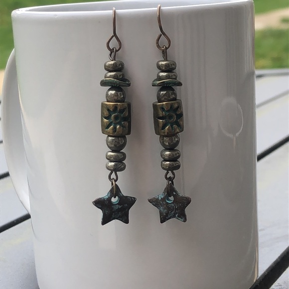 pyrite & patina star earrings handcrafted - Picture 3 of 14